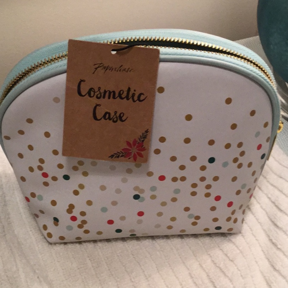 Cosmetic Bag - Picture 2 of 3